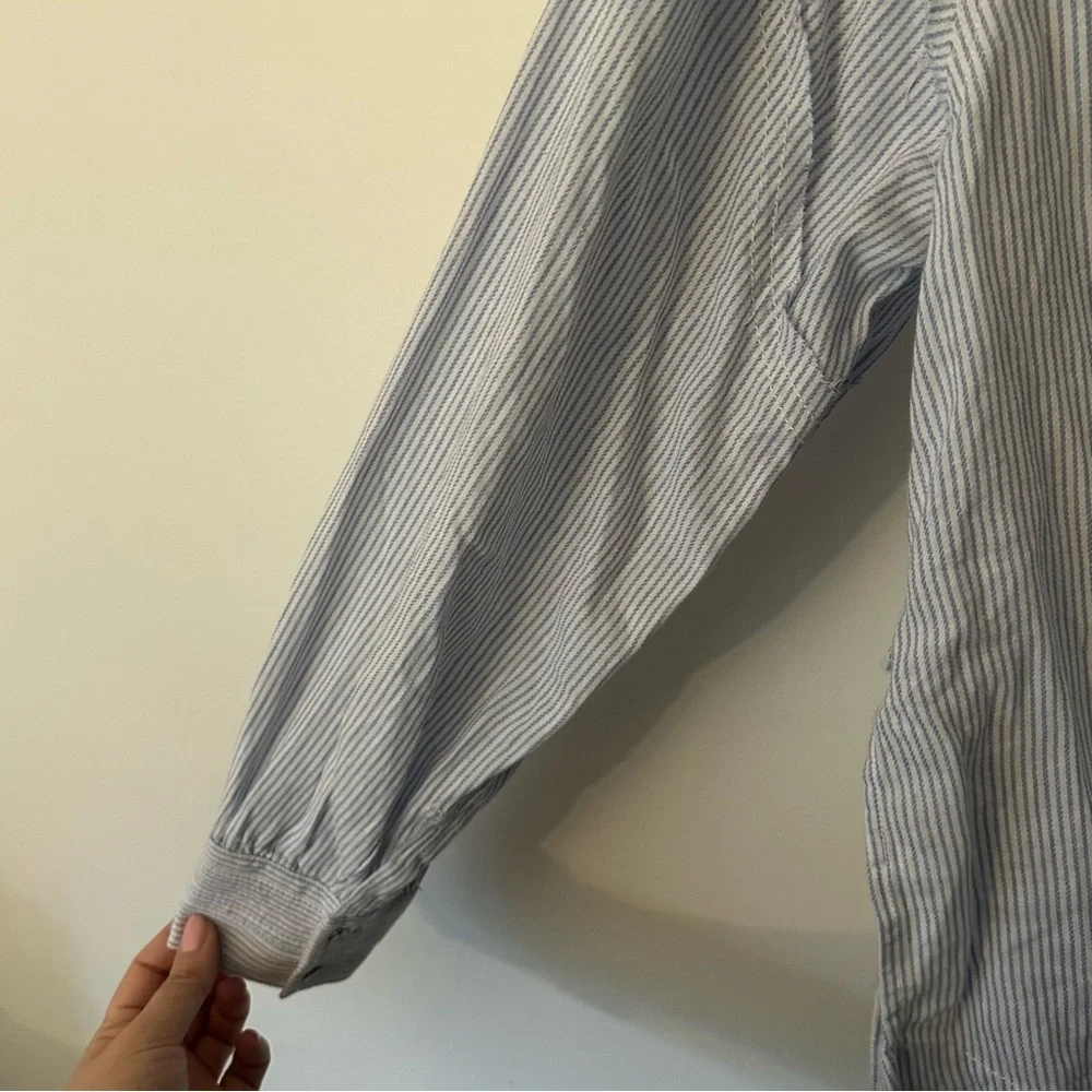 ⭐️ We The Free Blue Striped Button-Up Shirt - Picture 3 of 8